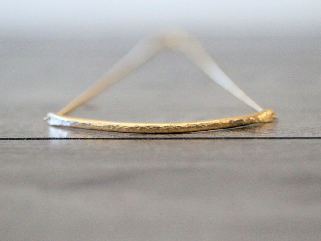 Modern Bar Choker